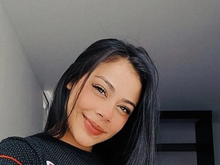 I'm A Camming Charming Woman And I'm 23 Yrs Old! At BongaCams People Call Me Nahalidevi