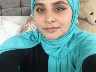 A Webcam Graceful Female Is What I Am, I'm 19 And My Name Is Yaminaburhan