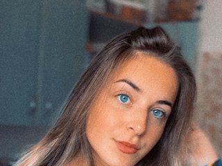 I'm 18, I Am A Brunette, A Cam Gorgeous Sweet Thing Is What I Am