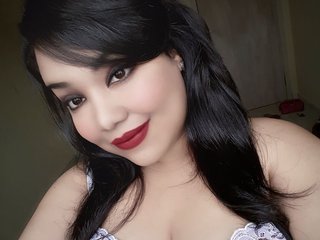 I Am A Brunette, 29 Is My Age, I'm A Live Chat Stunning Honey