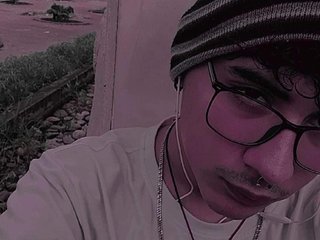My Name Is Kade21- And I'm 21 Years Old, I Come From Hindu