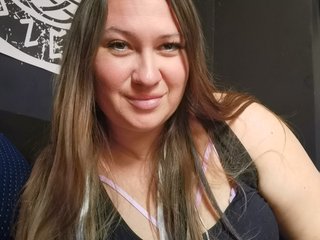 I'm A Cam Good-looking Girl And I Am A Brunette! At BongaCams I'm Named TinaCharm