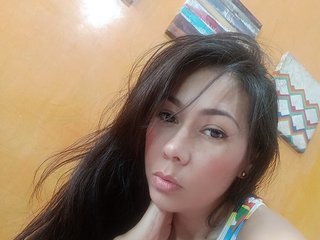 I Am A Brunette! A Live Cam Easy Lady Is What I Am 2