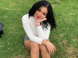 My Model Name Is Ayshavegaa! I'm 20 And I'm A Camwhoring Appealing Girl