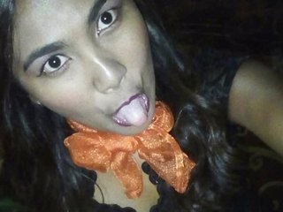 I'm 19 Years Old, A Live Chat Lovable Babe Is What I Am, I Am A Redhead