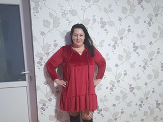 I'm 32, My Model Name Is Arinadols32! I'm A Cam Appealing Girl