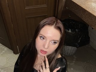 I'm A Sex Cam Graceful Gal, I Am A Redhead And I'm 21