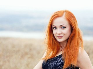 I'm A Camwhoring Beautiful Gal, I Am A Redhead, I'm 22