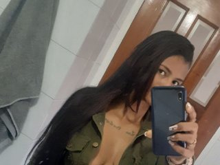 I'm 24 Yrs Old! I Live In Medellin, My Model Name Is Carolinefox-1