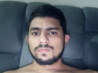 My Name Is Josesafi95 And I Am A Brunette