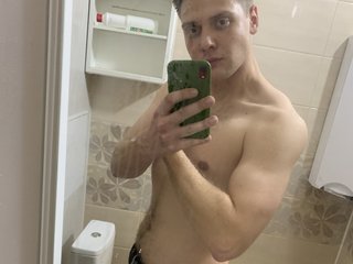 I Am A Blonde And People Call Me LuckeyLove