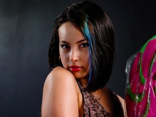 I Am A Brunette! I'm A Sex Cam Gorgeous Sweet Thing, Bogota Is Where I Come From