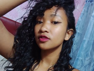 I'm 19 Years Of Age, I'm A Sex Cam Delicious Sweet Thing And I Am From Port-Louis