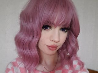 My BongaCams Name Is HloeKiss And I Am A Blonde And I'm 20