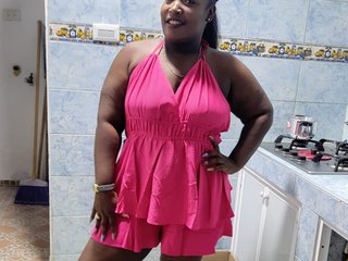 I Am A Brunette And At BongaCams I'm Named MikaelaTaylor