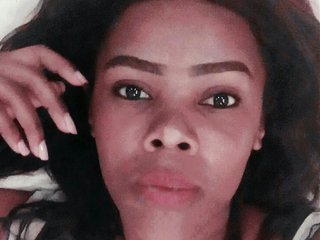 A Live Cam Appealing Hottie Is What I Am! At BongaCams People Call Me Nikky0007