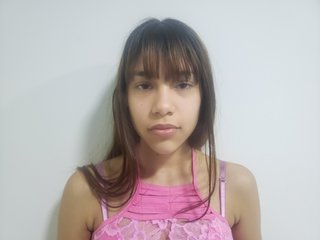 I Am A Brunette, My Age Is 19 Years Old, I'm A Camwhoring Gorgeous Honey