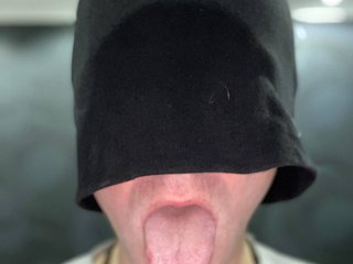 I Am A Brunette And My BongaCams Model Name Is ConfusedBoy