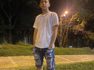 I'm 20, My BongaCams Name Is Xliaaam