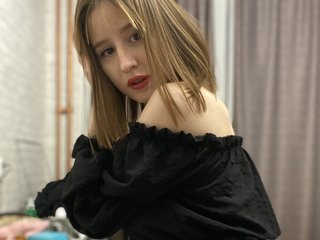 At BongaCams I'm Named LisaKitty180, I Am A Brunette And I Live In Romania
