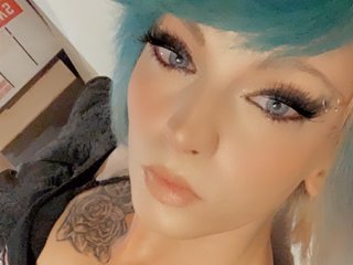 A Live Cam Lovable Girl Is What I Am And I Am A Blonde