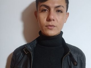 At BongaCams People Call Me Dilan-sharon! I'm 21