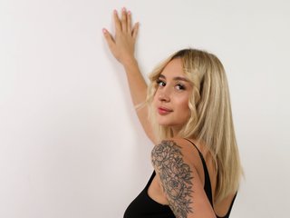 I'm A Sex Cam Charming Female! 20 Is My Age