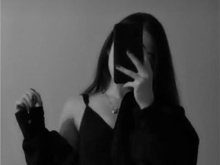 I'm A Camwhoring Horny Sweet Thing! I Am A Brunette