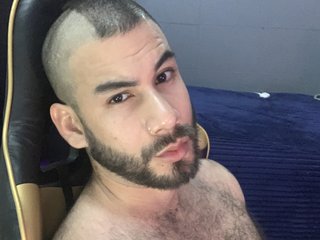 My Model Name Is FoncyRunnaxxx! Colombiano Is Where I Come From