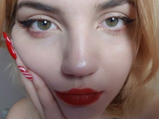 My BongaCams Model Name Is Robbymay! I'm 19 Years Of Age And Toronto Is Where I Live