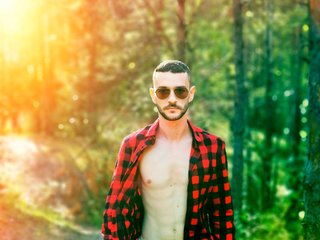 I Am A Brunette And I'm 30 Yrs Old And I Come From Winnica