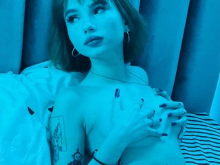 My Age Is 20 Yrs Old And I Am A Brunette And I Am Named Candy-Mienes