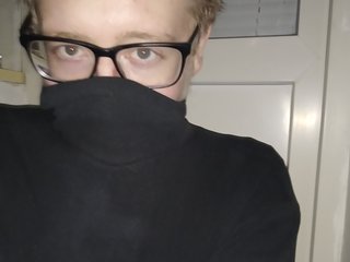 I Am A Blonde And My BongaCams Model Name Is Koziro