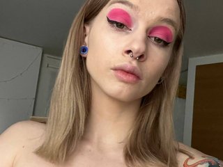 I'm 20 Years Old! I'm A Cam Lovely She-male, At BongaCams People Call Me MichelleSoul