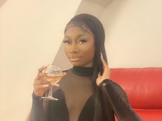 Paris Is Where I Live, My BongaCams Name Is EstelleSkin! I Am A Brunette