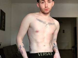 I'm 25 Years Old! I Live In Bucuresti