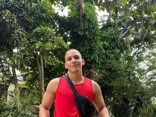 My Age Is 22 Yrs Old! I Am A Brunette! My BongaCams Model Name Is SamuelFrostt