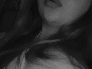 I'm 22! My Model Name Is Anabeeel! A Webcam Horny Bimbo Is What I Am