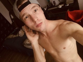 My Age Is 20 Yrs Old And I Am A Blonde And I Am From Brno