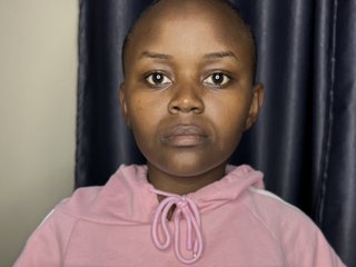 I'm A Camwhoring Pretty Chick And I Live In Kenya And I Am A Brunette
