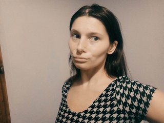 32 Is My Age! I Am A Brunette, I'm A Camwhoring Hot Bimbo