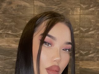 I'm A Sex Cam Pretty Gal And My Age Is 19 Years Old