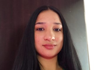A Webcam Irresistible Babe Is What I Am! I Am Named Yelina-foxx! I Am A Brunette