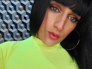 A Camming Good-looking Tranny Is What I Am And I Am A Brunette, My Model Name Is Brendagaga