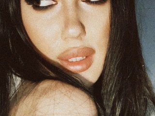 I'm 19, People Call Me Tatimur, I Am A Brunette