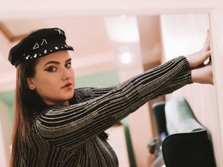 I Am A Brunette And I'm A Sex Cam Lovable Girl! People Call Me BbwDeborah