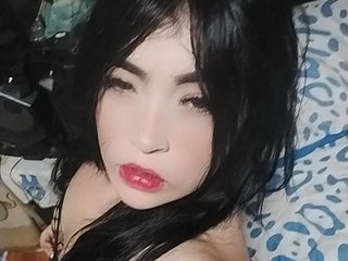 People Call Me Samantha-! My Age Is 28 Years Old