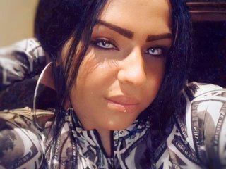 I'm A Webcam Suave Female And My Age Is 21 Years Old