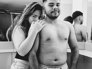 We Are A Webcam Delicious Couple! We Are Brunette