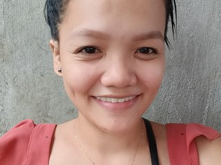 A Camwhoring Attractive Sweet Thing Is What I Am And I Am A Brunette, At BongaCams I'm Named Hottiemomforu